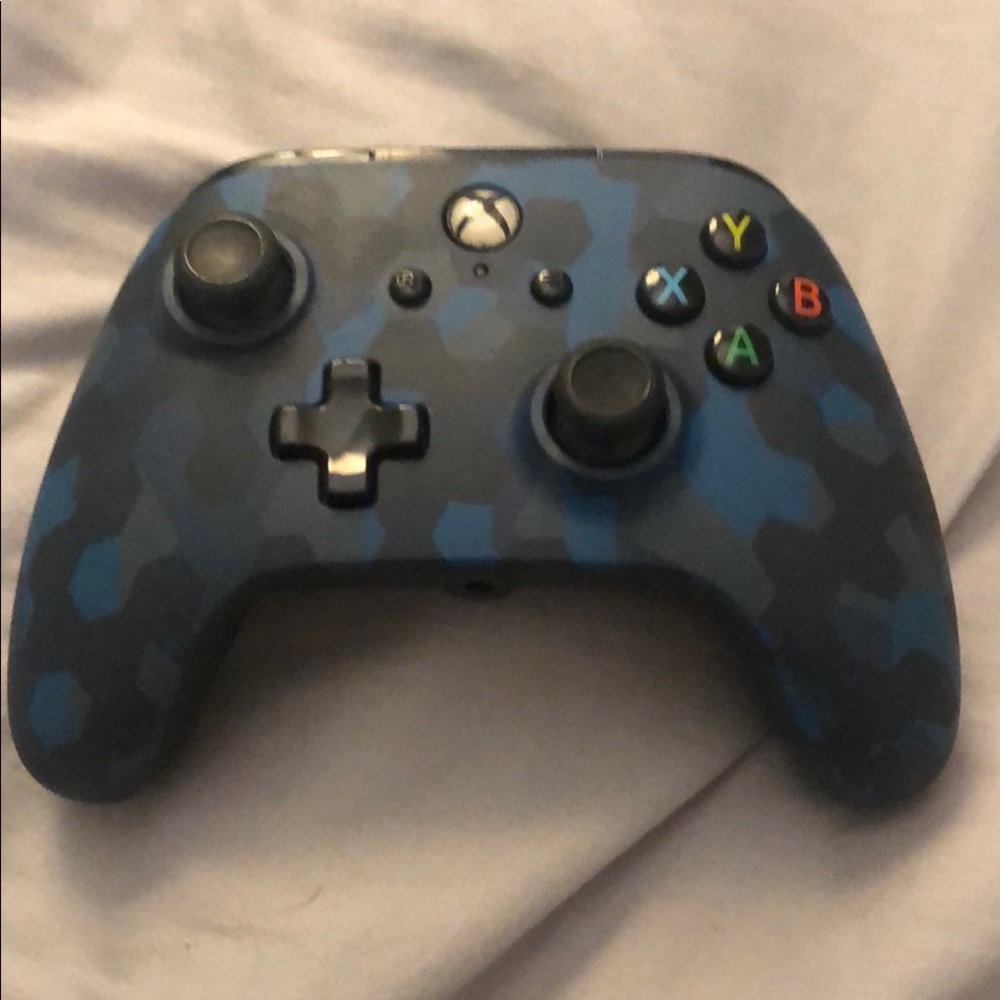 Wired Xbox Controller - Blue Camo